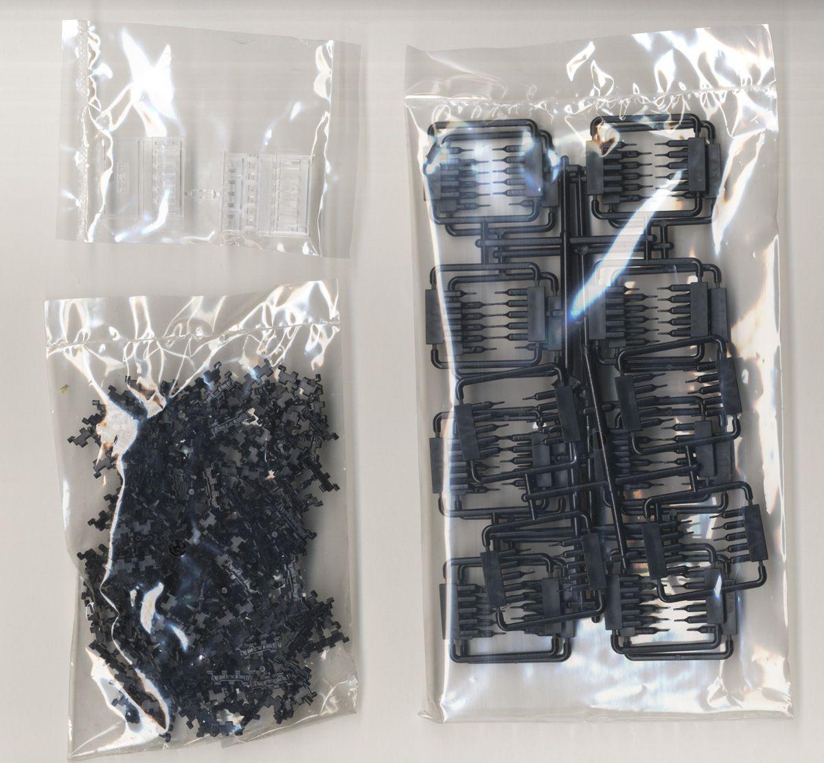 SPS-029  SINGLE-PIN TRACKS FOR T-72 & T-90 MAIN BATTLE TANKS (CEMENT-FREE WORKABLE TRACKS) 1/35 Meng