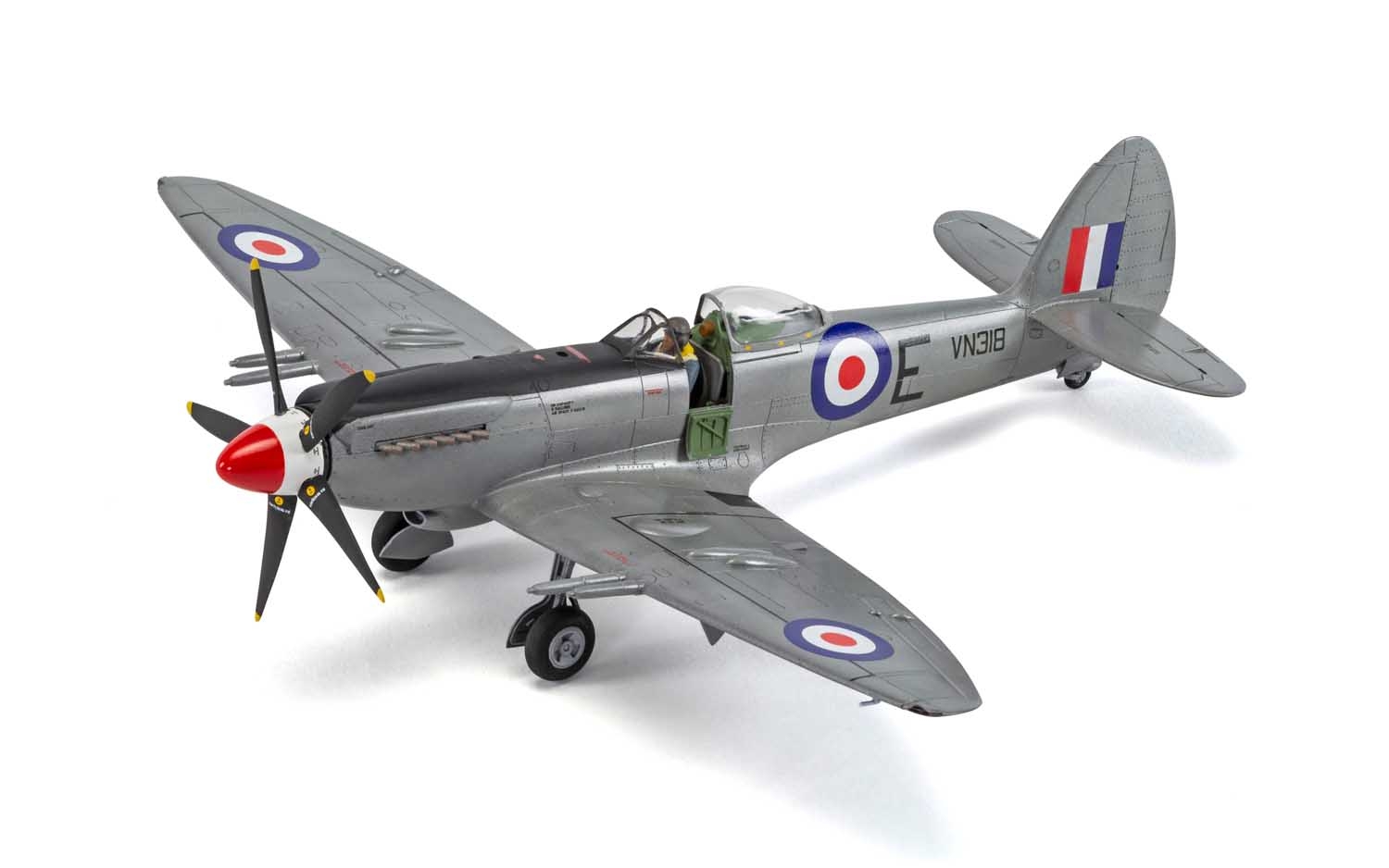 A06101A Самолет Supermarine Spitfire Mk22/24 Airfix