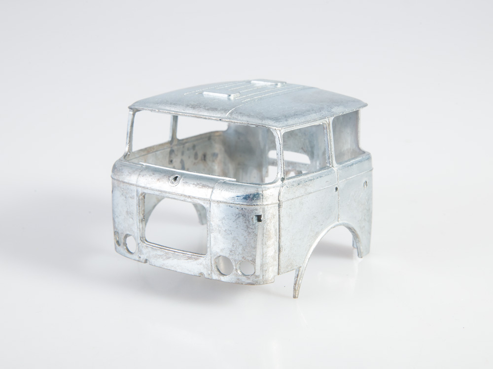 7067AVD Сборная модель SKODA-706 MTTN с полуприцепом ALKA-N12CH AVD Models