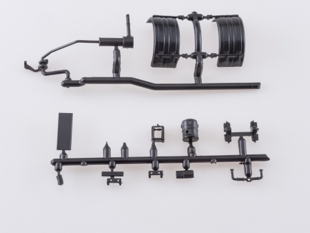 7042AVD Сборная модель МАЗ-5432 с полуприцепом-контейнеровозом МАЗ-938920 AVD Models