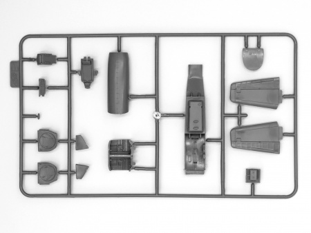48121 Мустанг P-51 C, американский истребитель ІІ Мировой войны ICM