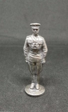 Н-7-001 Офицер в фуражке Солдатики "Ура"