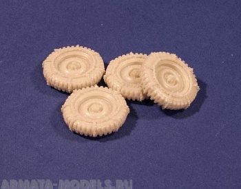RE35-159 Дополнение для моделей Road Wheels with chains for US “Jeep”