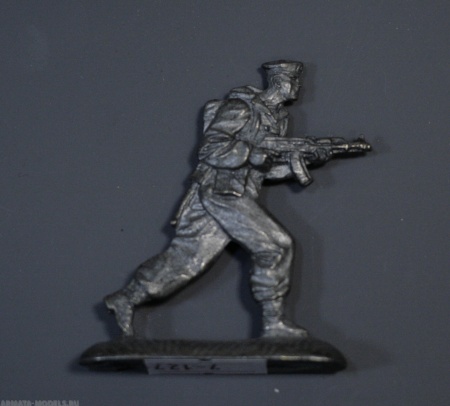 Н-7-127 ВДВ. Десантник с автоматом Солдатики "Ура"